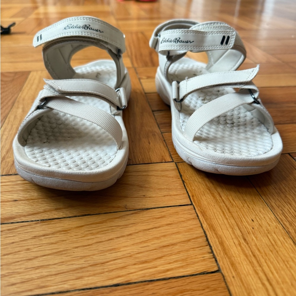 Eddie Bauer White Sandals women’s size 7